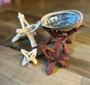 Carved Tripod Stand 6"