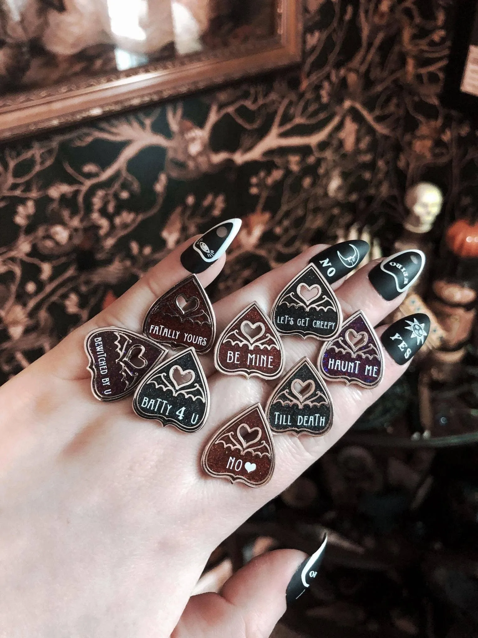 Planchette Valentines - Mini Enamel Pins: Batty 4 U